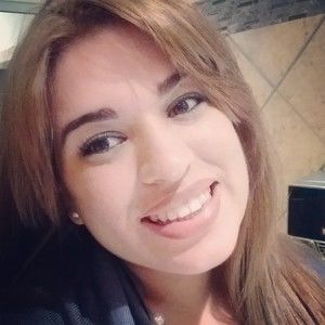 Meet your Posher, Kendra